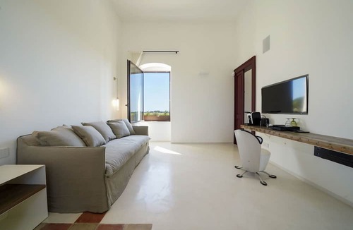 Taranto House | Emera Wine Resort Claudio Quarta