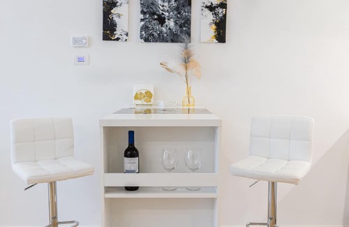 Bari City Centre Apartment | Designed Apartment in a new building in the center closed to central station