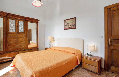 Cava de' Tirreni Apartment | Homerez - Apartment in Cava de' Tirreni.