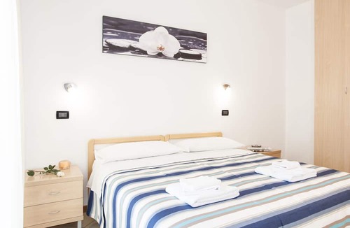 Viserbella House | Residence Cigno