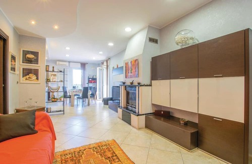 Torre a Mare Apartment | 3 bedroom nice apartment in Bari