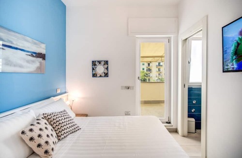 Sorrento Historic Centre Apartment | SeaView Apartment Sorrento center!