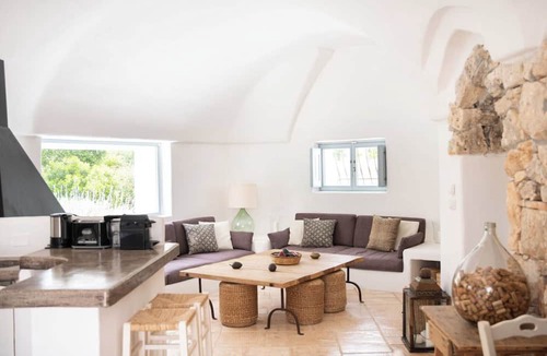Ceglie Messapica Villa | Trullo Melograno - Four Bedroom Villa, Sleeps 8