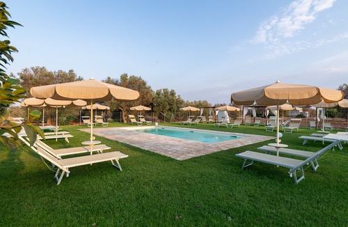 Brindisi Apartment | Bellavita and Pool Apartment with Shared Pool, Wi-Fi, and Air Conditioning