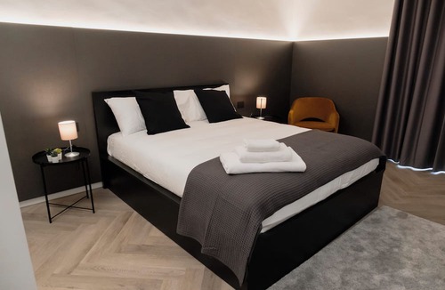 Taranto Apartment | 2 Bedroom Apartment in Taranto