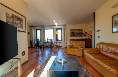 Lecce Apartment | Apartment 'Attico' with Shared Pool, Wi-Fi and Air Conditioning