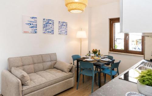 Paola Apartment | Amazing Apartment In Paola With Wifi