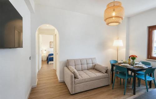 Paola Apartment | Amazing Apartment In Paola With Wifi