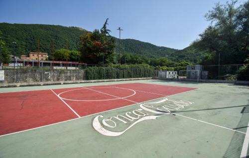 Conca Casale Apartment | Beautiful Apartment In Conca Casale With House A Mountain View