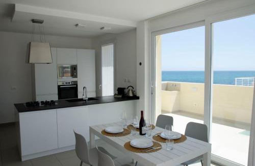 Cicirata Apartment | Cicirìa - Private Seafront Suites