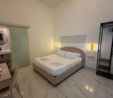 Otranto Historic Centre Apartment | Ippolita Palace LUXURY ROOMS