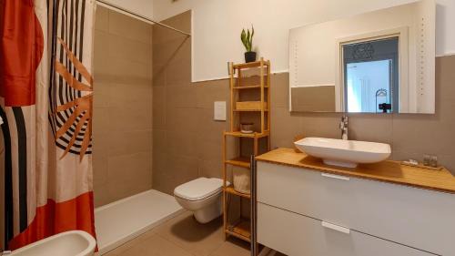 Municipio 4 Apartment | A17 Twenty Village