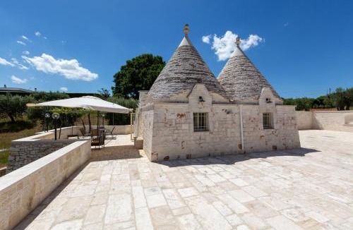 Locorotondo House | Trulli La Quercia del Nonno by BarbarHouse