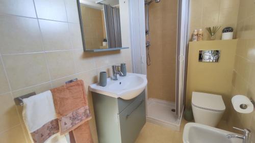 Rivabella Apartment | Terrazze del Paradiso Gallipoli - Attico Suite Sulla Spiaggia con discesa a mare