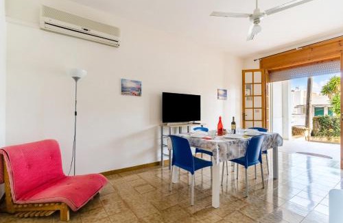 Marina di Mancaversa House | Annamaria House by BarbarHouse