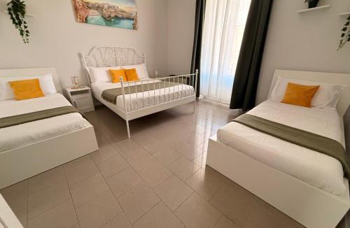Bari City Centre Apartment | Holiday House Savoia