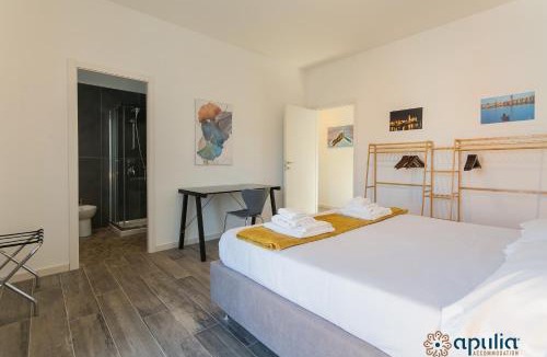 Municipio 2 Apartment | Bari Fifth Floor Flat by Apulia Accommodation