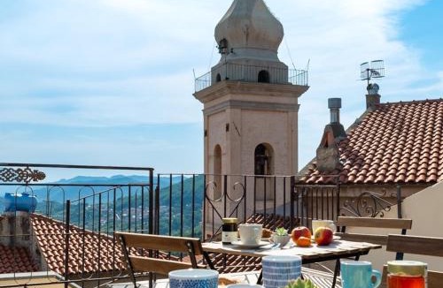 Morigerati House | Palazzo Don Carlo