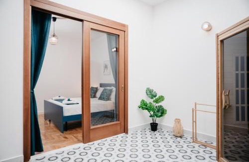Montecalvario Apartment | Vista Napoli Residence by Casa Napoletana