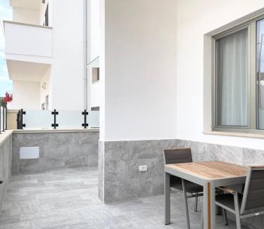 Lido Conchiglie Apartment | Appartamenti le Conchiglie 1 by Ferrocino Holiday