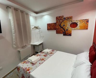 Margherita di Savoia Bed & Breakfast | Red moon