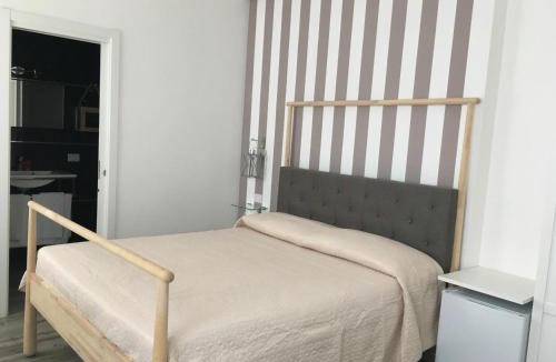 Margherita di Savoia Bed & Breakfast | Traiano Suite