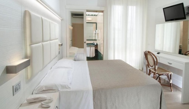 Hotel Prestige