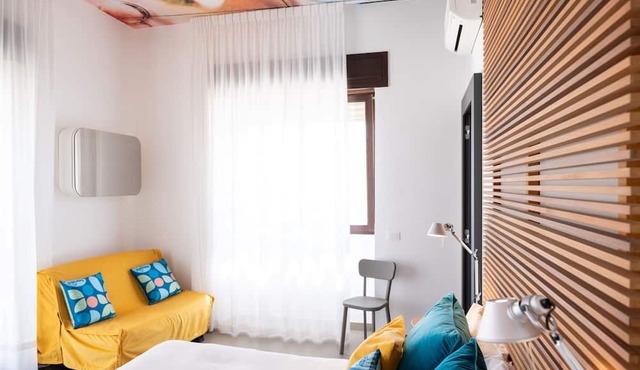 Hotiday Torre Lapillo Centro