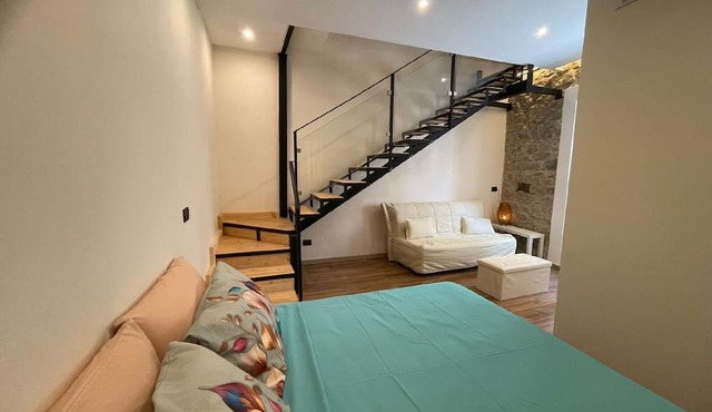 Flat 'Irda Style House