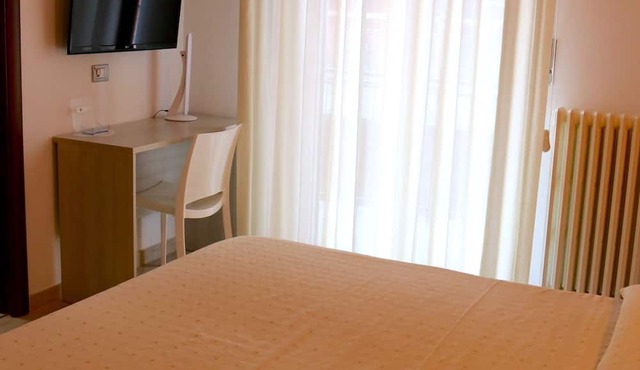 Tourist Hotel