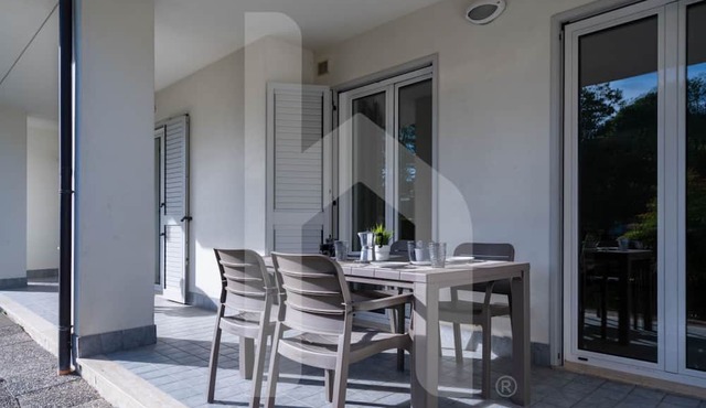 Kurioso - Three-room apartment ground floor with garden