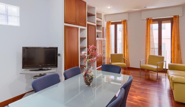 Apartment " Marina Freedom" with Wi-Fi, Air Conditioning, Balcony & Terrace
