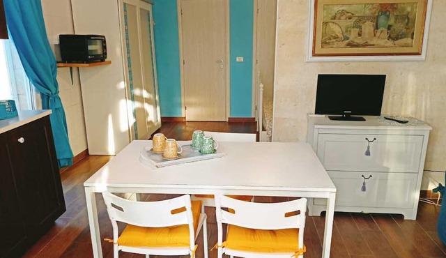 APARTMENT 4 SLEEPS IN A VILLA ONLY 100MT FROM THE SEA OF SAND
