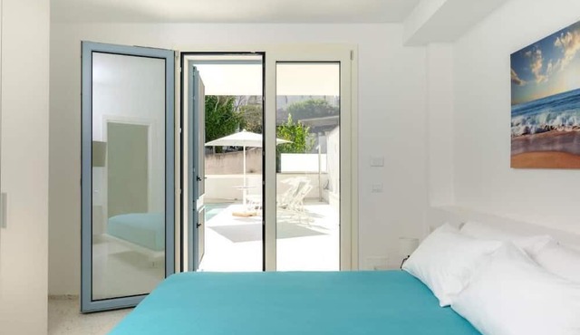 Perle Marine Suite Apartments