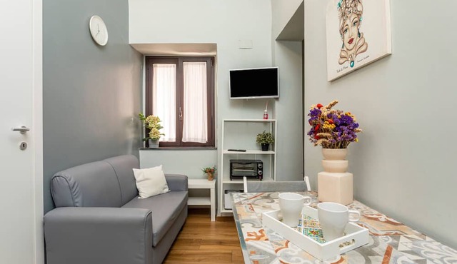 Apartment 'Aparo House One' with Balcony, Wi-Fi and Air Conditioning