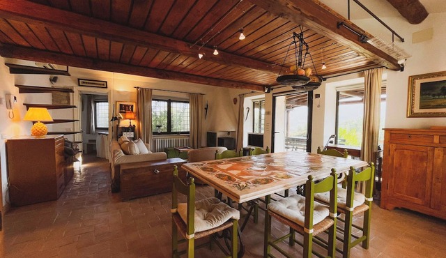 Pietra Pizzuta Country House "Morrone" in the heart of Abruzzo. 1 pool