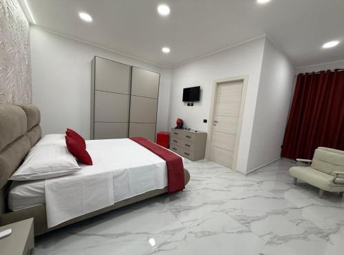 Noemis house