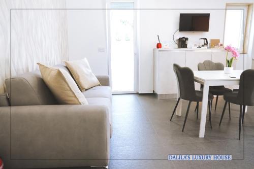 Dalila s Luxory House